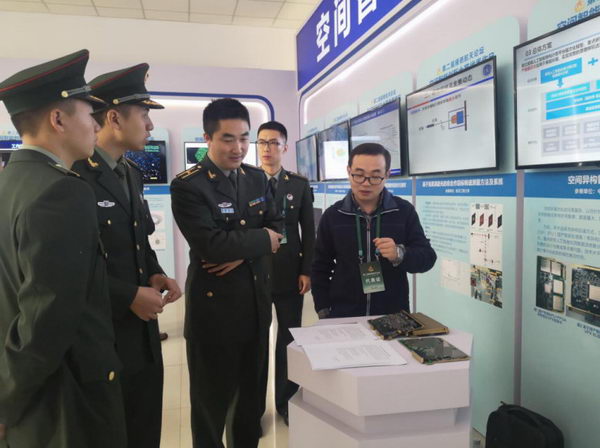 21154956lq1r.jpg